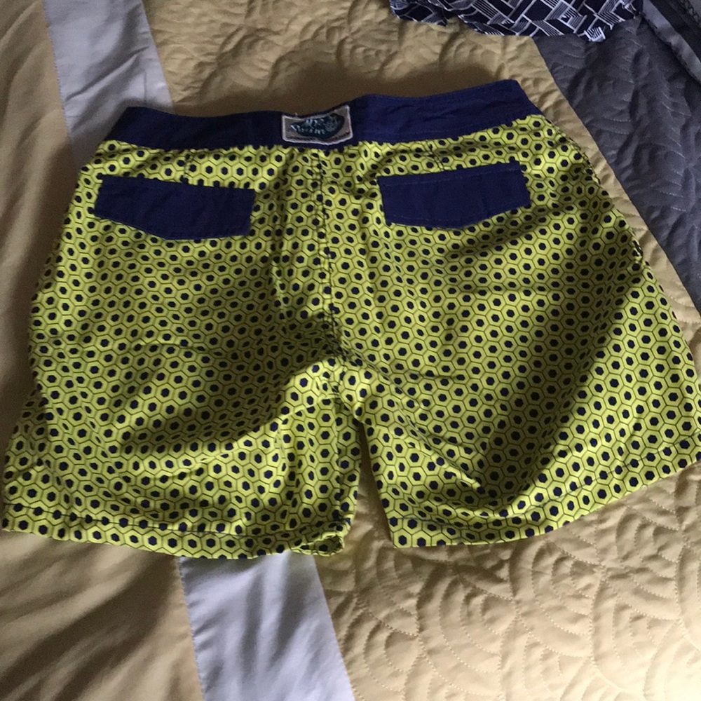 Swim trunks - Picture 2 of 3